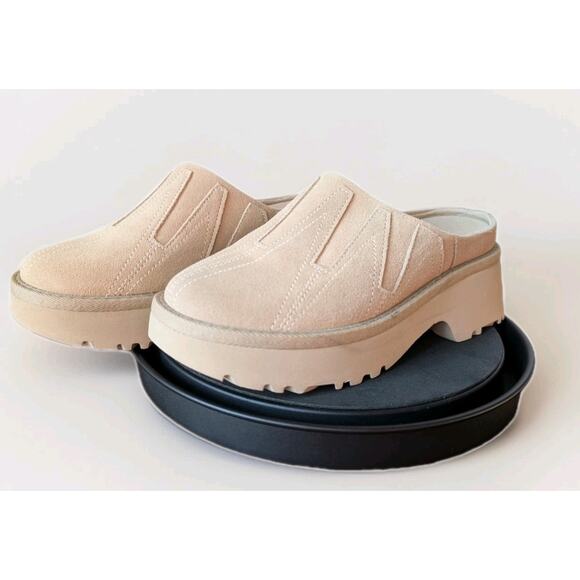 UGG Clog Platform Embroidered New Heights Sunwave Mustard Seed 90s Y2K Size 8 - Picture 1 of 8